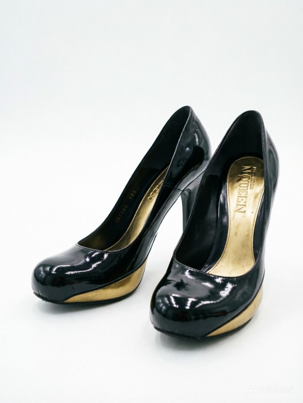 Alexander Mcqueen black patent pumps